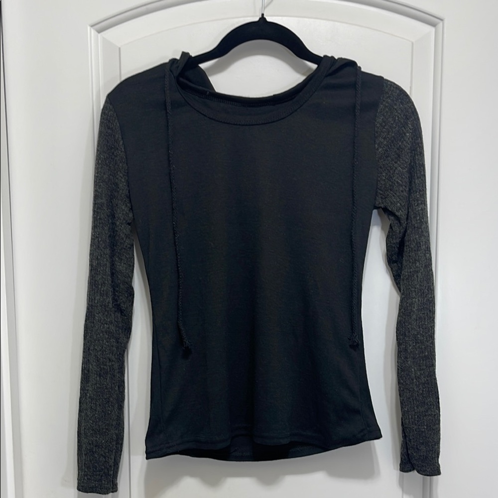 Black and Gray Long Sleeve Top